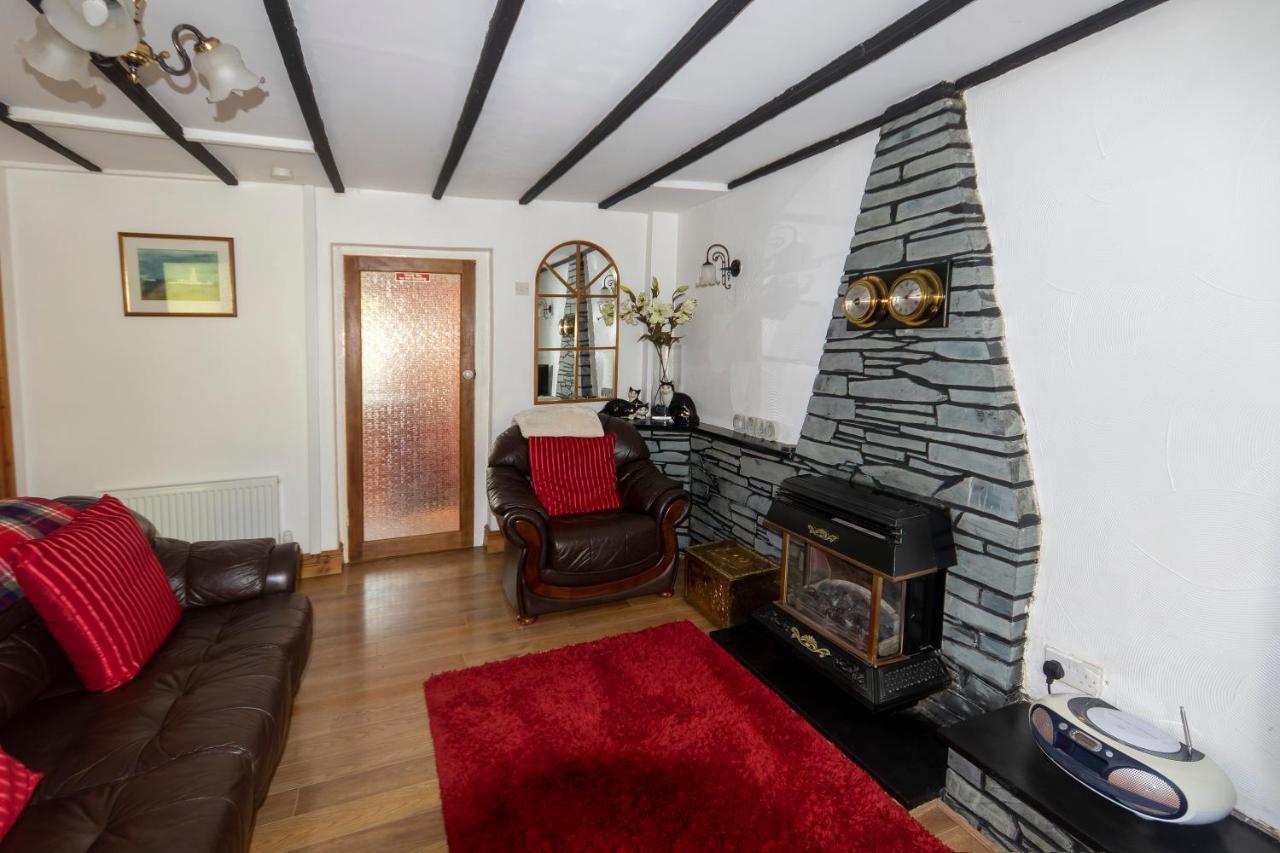 Thorn Cottage Fishguard Eksteriør billede